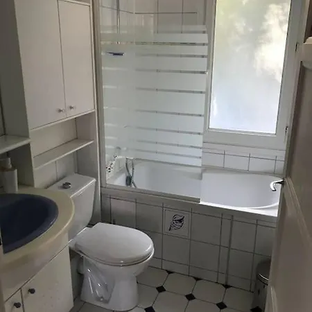 Proche Chemin Du Halage Belles Balades Familiales 아파트 *